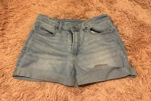 Old Navy High-Rise Shorts thumbnail 1