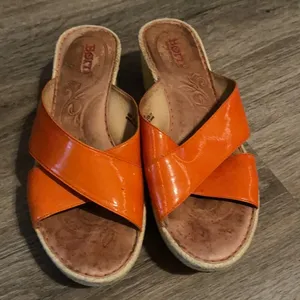 Born Leather Wedge Sandals Size 8 Medium Orange thumbnail 2