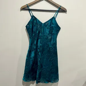 Vintage Victoria’s Secret Teal Floral Burnout Lace Up Slip Dress Petite P thumbnail 5