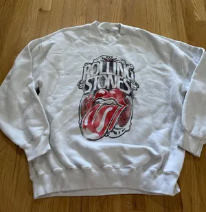 Abercrombie & Fitch Soft A&F Fleece Rolling Stones Oversized Sweatshirt Sz S thumbnail 1