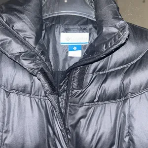 Columbia Long Puffer Jacket Sz XS thumbnail 2