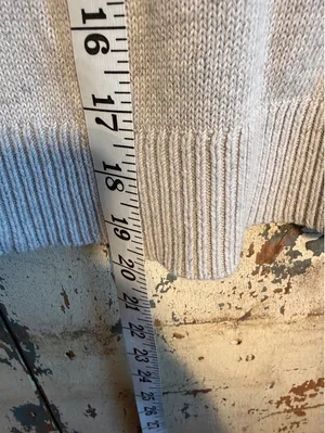 Everlane V-neck cropped long sleeve gray sweater XXS thumbnail 7