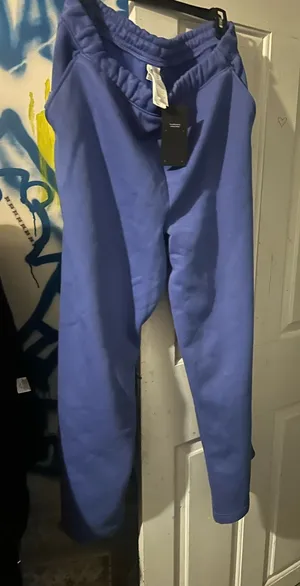 XL fabletics wide leg sweatpants thumbnail 1