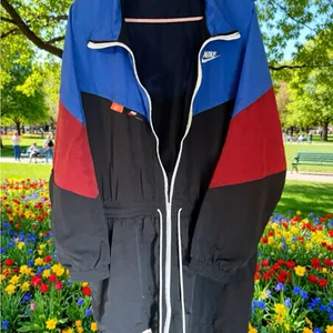 Nike Black and Blue Windbreaker with Red Accents thumbnail 2