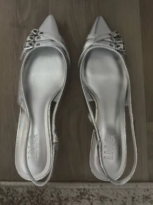 Silver kitten heels thumbnail 1