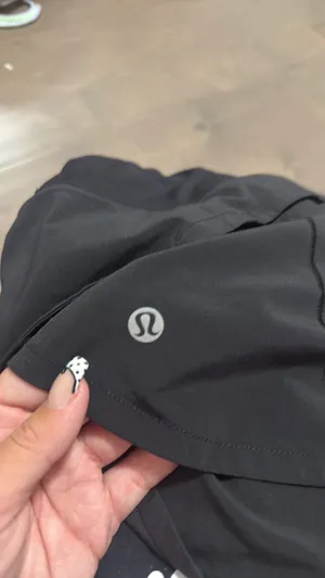 Lululemon Shorts Speed Up thumbnail 4