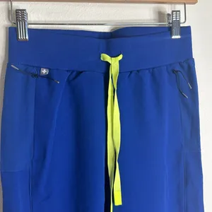 Figs ladies Boston slim tall jogger scrub pants in XXS tall thumbnail 4