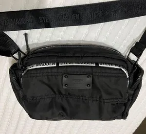 Crossbody thumbnail 1
