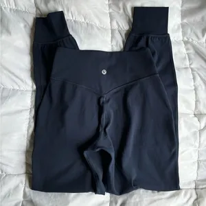 Lululemon Align Joggers thumbnail 1