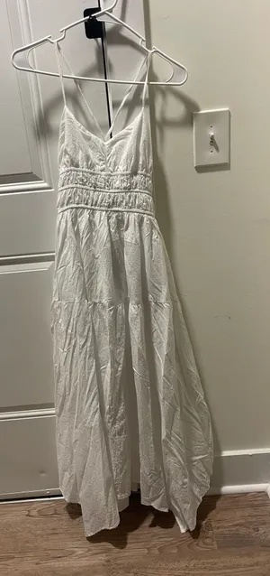 White maxi dress Size M thumbnail 1