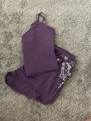 Victoria's Secret Lace Set thumbnail 3