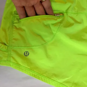 Lululemon Work It Out Shorts Zippy Green Neon Low Waist Workout Gym Size 8 thumbnail 7