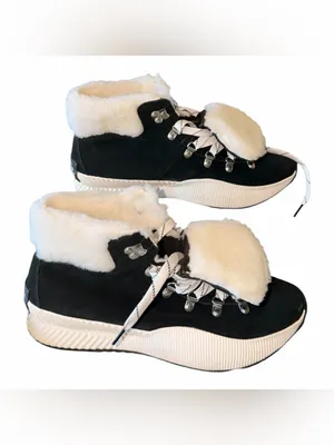 NWT Sorel Out 'N About III Conquest Waterproof Boots for Ladies - Black/Sea Salt thumbnail 3