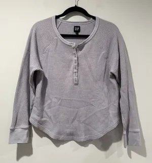 Gap Waffle Knit Henley Button Up Top Womens Small Thermal Lounge Layer Travel thumbnail 1