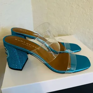 Kurt Geiger Party Clear Block Heel Sandal Glass Slipper Barbie Blue Size 8.5, NW thumbnail 9