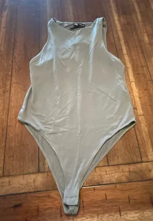 Zara Sleeveless Bodysuit in Sage Green Size L thumbnail 1