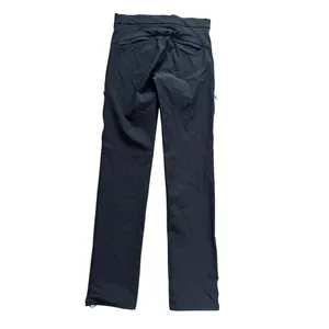 Athleta Wander Straight Pants 4T Black Athletic‎ Yoga Pants Hiking Zip Pockets thumbnail 4