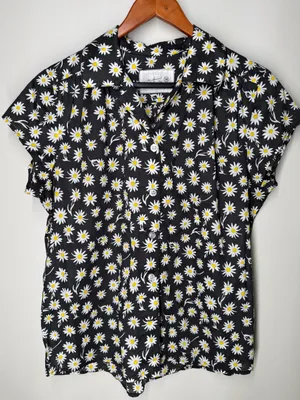 The Cat’s Pajamas Daisy Cotton Pajama Top Cottagecore Floral Button Front Poplin thumbnail 1