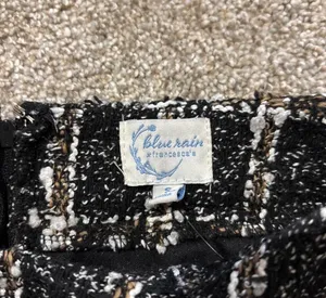Tweed skirt from Francesca’s thumbnail 3