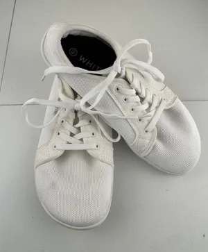 WHITING White Mesh Sneakers Barefoot Minimalist Athletic Shoes‎ Size 40 9.5 thumbnail 1