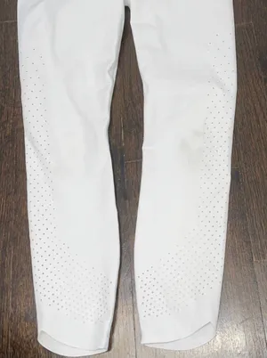 Athleta 💖 Laser Cut Leggings💖 thumbnail 5