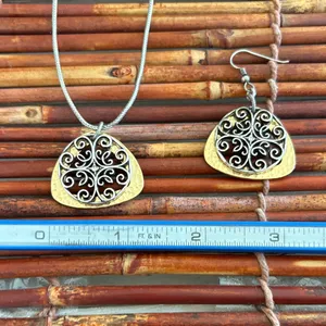 Brighton Gold and Silver Swirl Necklace & One Earring 16”-18” thumbnail 4