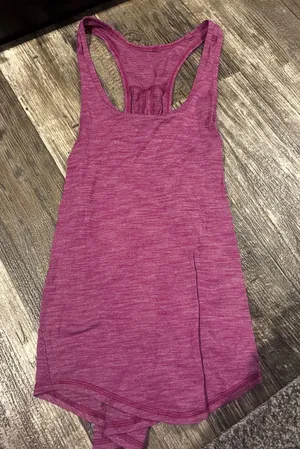 Lululemon tank top thumbnail 1