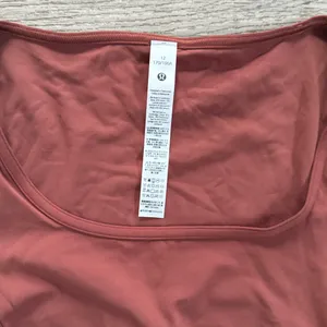 lululemon Waist Seamed Nulu Long Sleeve Size 12 Rust Crop Top Ancient Copper thumbnail 4