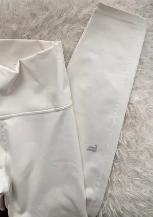 Fabletics Power hold By Off-White Define High-Waisted Legging thumbnail 1