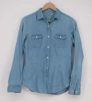 Uniqlo Womens Light Wash Denim Chambray Button Down Shirt Small Blue thumbnail 1