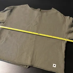 Fundamental Coast Women‎ Performance Crop Sweatshirt Olive Green Small thumbnail 3