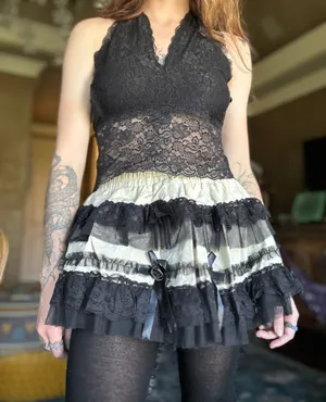 Lace Mini Skirt Black Size L thumbnail 1