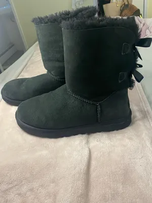 UGG Bailey Bow II Black Two Back Bow Size 9 Boots Australia Sheepskin Lined thumbnail 3
