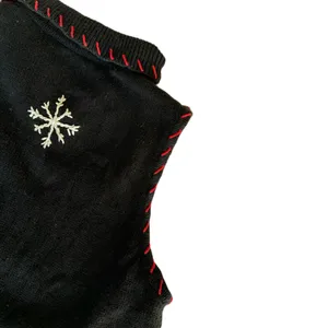 Vintage Holiday Winter Christmas Themed Knit Black Vest 🔥 thumbnail 3