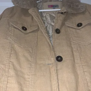 Warm Jacket Tan Size L thumbnail 2