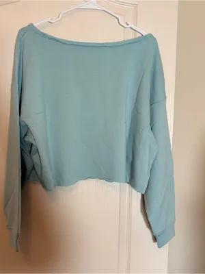 Zenana Cropped Raw Edge Boat Neck Sweatshirt Top Size Large light blueish color thumbnail 2