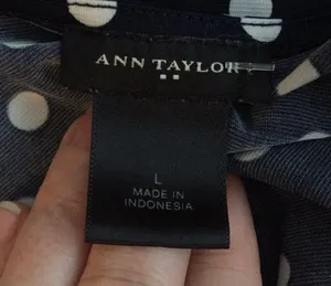 Ann Taylor Stretchy polka dot top thumbnail 4