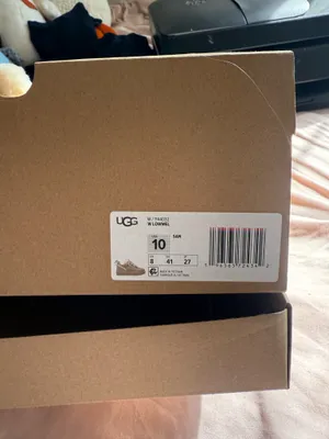 UGG CA805 Classic Weather Platform Boots W10 thumbnail 4