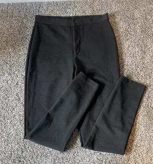 Black High Waisted Skinny Fit Slacks Size 6 thumbnail 1