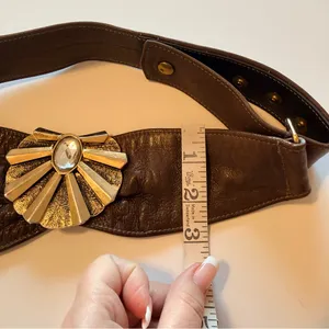 Handmade 90s Vintage asymmetric waist belt, buttery soft leather, brown, snaps closure, S thumbnail 6