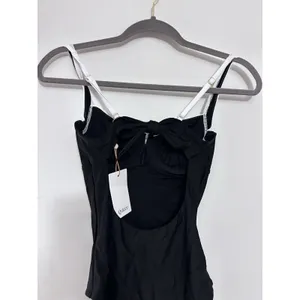 NWT Quince Black & White Italian Underwire One-Piece Swimsuit Size Small thumbnail 3