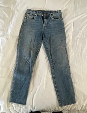BLANKNYC Jeans Distressed thumbnail 1