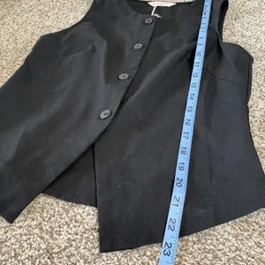 Commense Button Up‎ Vest Women Med Black Linen Blend Capsule Minimalist Office thumbnail 11