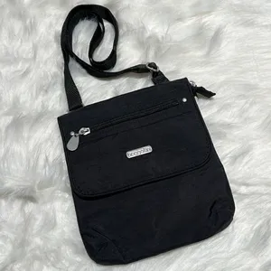 Baggallini Black Small Crossbody Purse B90‎ thumbnail 2