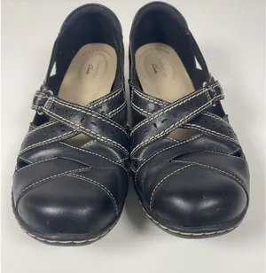 Clarks Ashland Spin Q Womens Size 8.5M Black Tan Leather Loafer Mary‎ Jane Shoes thumbnail 1