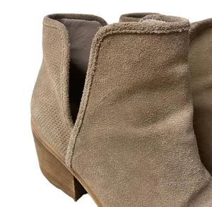 9.5 Hinge Perforated Heeled Ankle Bootie thumbnail 3