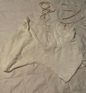 Size Small Top White thumbnail 1