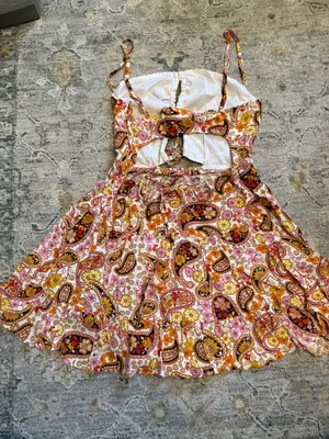 Sky to Moon Pink Paisley Cut-Out Mini Dress thumbnail 3