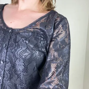 Free People Black Shimmer Sheer Floral Lace Henley Neck Flare Blouse Top Size L thumbnail 2
