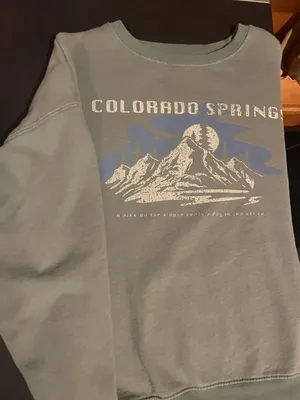Crewneck thumbnail 1